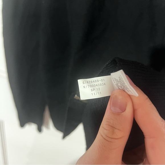 Banana Republic Full Zip Sweater EXTRA FINE MERINO WOOL Black Size Medium - Picture 10 of 11